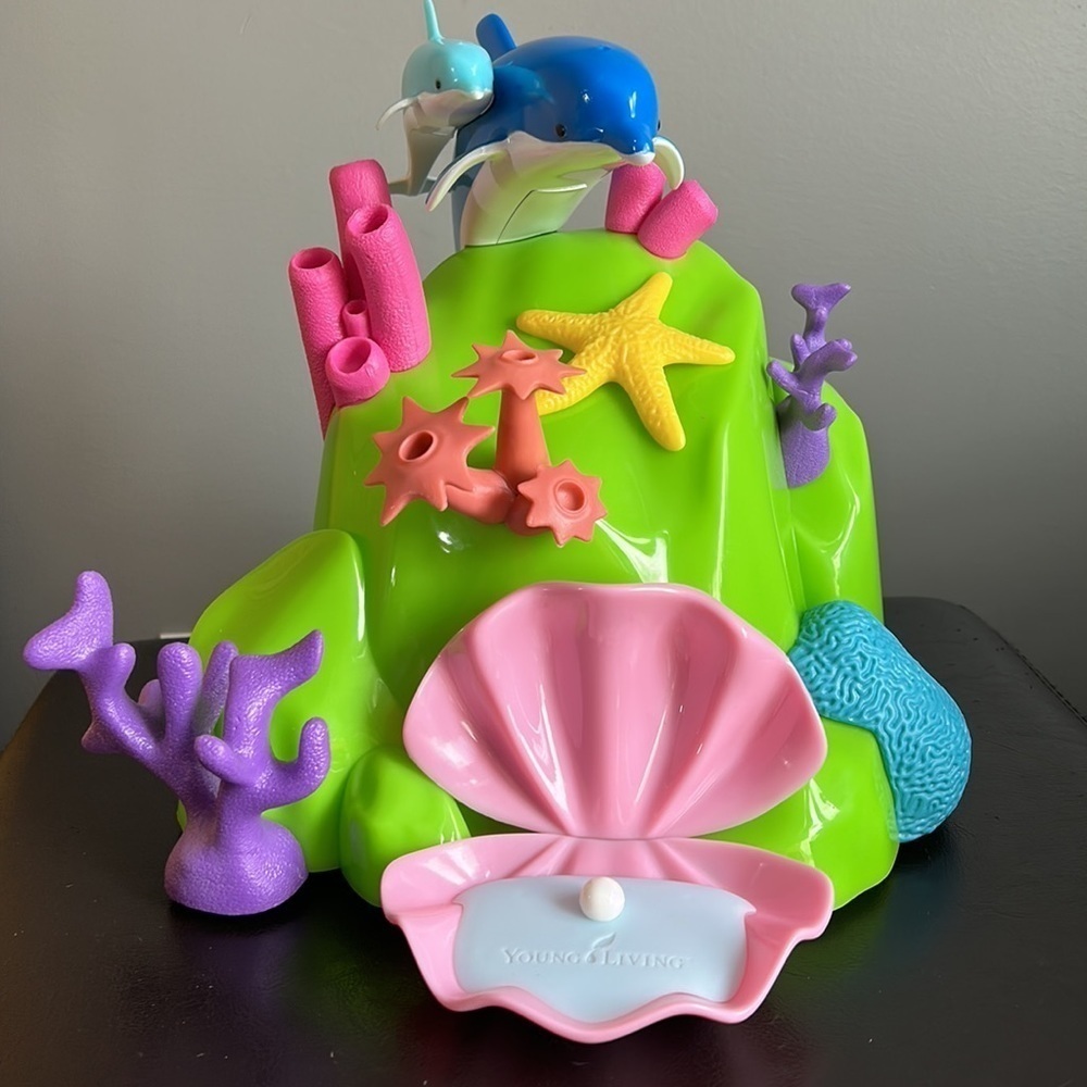 Young Living Kids Scents Ultra Sonic Dolphin Reef Diffuser